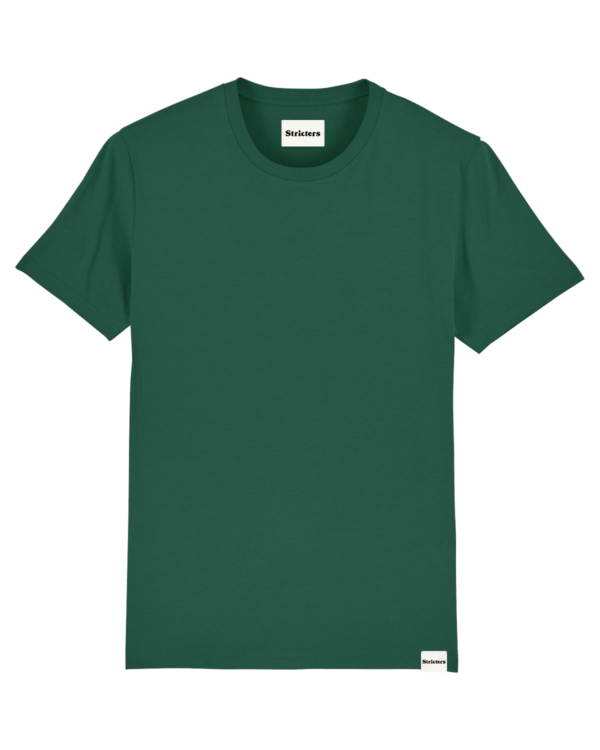 Sustainable undershirt /sports T-shirt with a slim fit