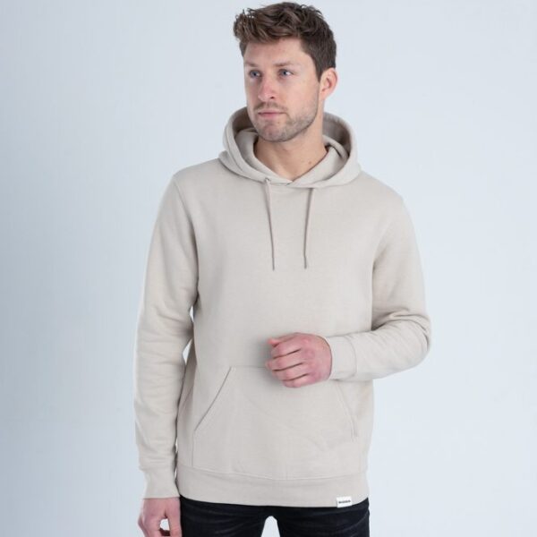 Duurzame premium hoodie trui Zandkleurig voorkant man